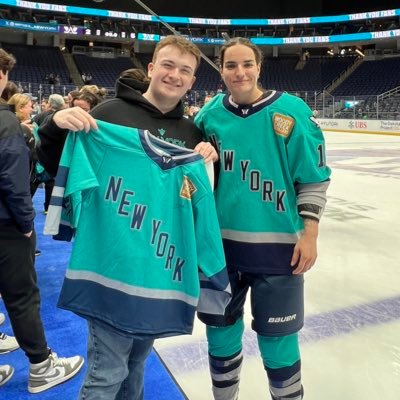 THEOZZIEMAN's profile picture. Rice 2028 Hockey and Baseball fan, Opera lover Favorite teams Islanders, Canadiens, Mets, Giants, Jets, Knicks