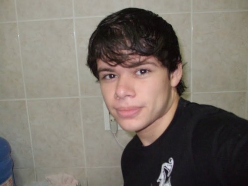 felipecaeta's profile picture. Bio