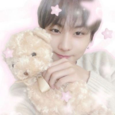 ashierette's profile picture. new to #studytwt, #studytwtph, and #lifetwt !!