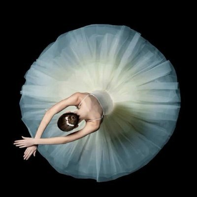 koolbk3965's profile picture. 여백과 공간의 아름다움은 단순함과 간소함에 있다.