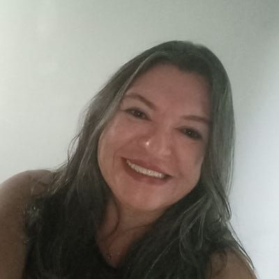 canovamarisa's profile picture. Enfermeira, casada, cristã, conservadora, onívora.🇧🇷🇧🇷🇧🇷