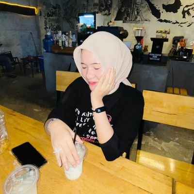 Marselinaputri2's profile picture. 