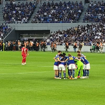 趣味垢
PS5:イーフト div1 3桁位
Switch:スプラ3=S+ Xパワー2000-2300 ブキ=ヒッセン、スクスロ、スシ
漫画→ワンピ、呪術、フリーレン好き
音楽→BUMP、RAD好き
Jリーグ→サンフレ好き