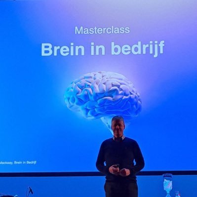 JaapMackaay's profile picture. Directeur @Breininbedrijf | Neuroperformancespecialist, spreker en neurocoach. Hulp verlenen aan hen die deze behoeven 💙❤️🤍💚💛