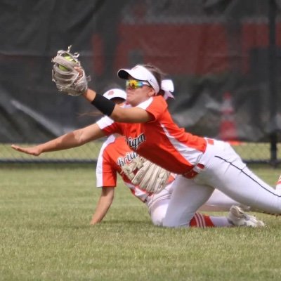 tulley_montana's profile picture. Kalamazoo College Softball ‘29