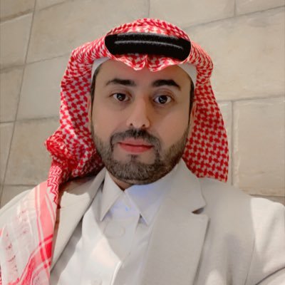 بروفيسور واستشاري جراحة اللثة وزراعة الاسنان..وكيل كلية طب الأسنان للدراسات العليا والبحث العلمي سابقاً، عضو مجلس إدارة @saudiperio،،مستشار بعيادات @laser_dentc