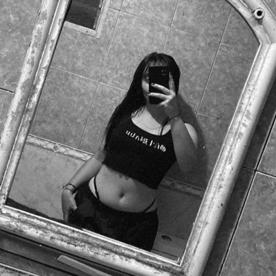 Cam1laAime's profile picture. 