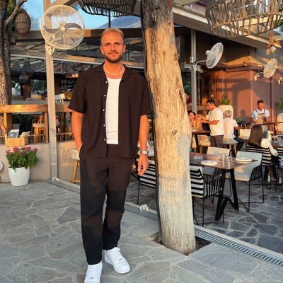 27. Instagram~ _tommsmith
