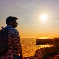 VR (@rumivedant) 's Twitter Profile