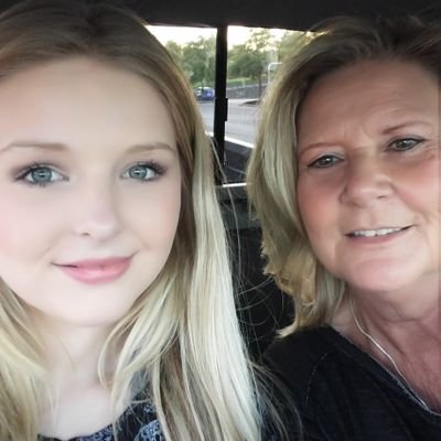 bell627196's profile picture. I do not answer d m's