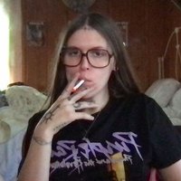 lia ♱ (@mourniinglamb) 's Twitter Profile