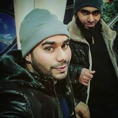 Apna_Jaunpur_'s profile picture. A Traveler Guy🇮🇳 || 

🕉सनातनाय नमः जय श्रीराम 
🇮🇳जय हिंद, जय भारत 🇮🇳