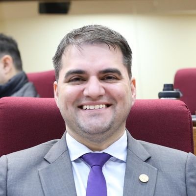 Lic. en Contaduría Pública/Ex Concejal Municipal (2010-2015 / 2015-2021)/Diputado Nacional (2023-2028)