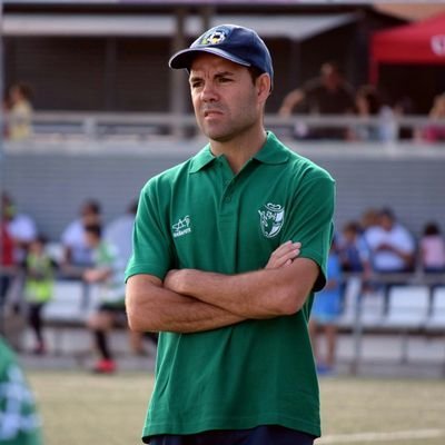 Entrenador Uefa Pro.
Exjugador Real Club Recreativo de Huelva, C.A.Osasuna,Málaga, Rayo Vallecano y Xerez.
#CapitánDelDecano.