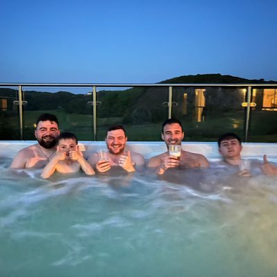 browny_19's profile picture. 