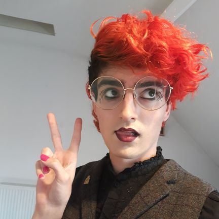 PhD Researcher in Transgender Archaeology now (almost) exclusively on the other place: 🦋 https://t.co/SspnWQMbiv. Pronouns: They/Nhw
