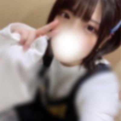 Eiko279529's profile picture. 飲食店で働いている23歳。さぶのツイです。遊ぼ☆彡 フォロワーさんはコッチ▷ https://t.co/WKkRIEOMrs