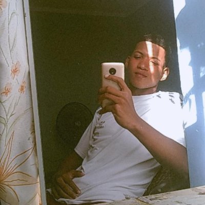 imkrlitos's profile picture. 🖤
