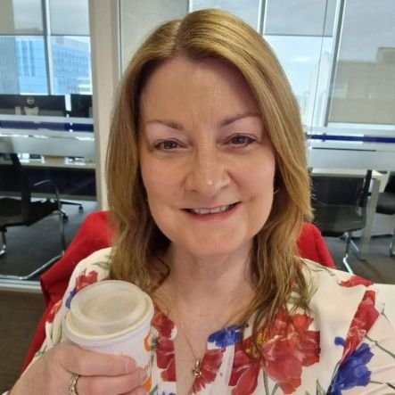 JenniferEl56942's profile picture.