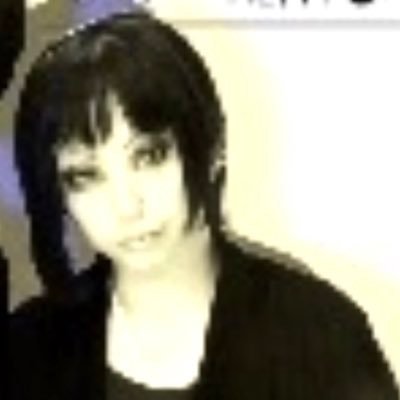 【私は『あなたの人生』という作中における何らかの存在でありそれ以上でもそれ以下でもない】脳内の神経伝達物質に作用し、習慣性や耽溺性があり続けて使うと慢性中毒を引き起こし混乱を生じかねない。酩酊、多幸感などをもたらす一方、強力な依存性があり、急速に耐性を形成し、身体的な離脱症状を生じる身体依存を形成する。
