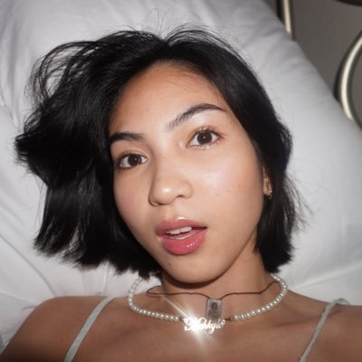 woshichenxueer's profile picture. 🌺🍃🌷🌱💫🌻🌞🌿🌈🍄