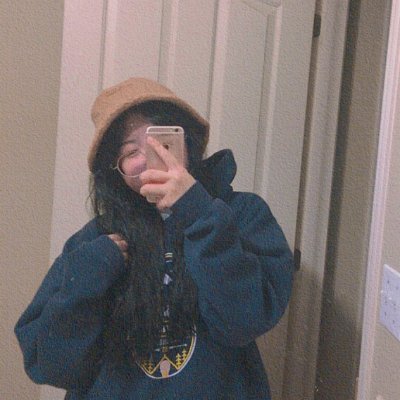 elizabethk_lee's profile picture. 