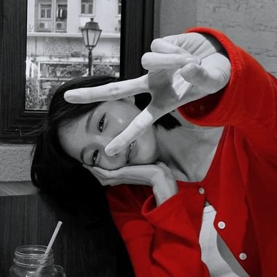 𝓛𝓲𝓿 🖤 ꜱᴛʀᴇᴀᴍ ɴᴜᴍʙ Profile