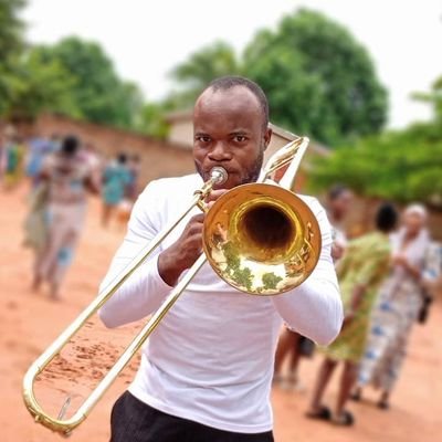 agbessi28's profile picture. 