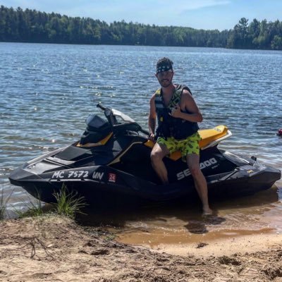 Central Michigan University Alumni | Detroit Sports Fan | Boater | Sea-Doo Rider | #GoBlue | #FireUpChips