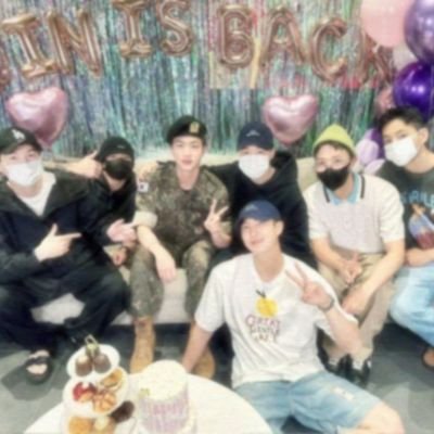 ✨teamwork makes the dream work✨
2025, đợi người trở về 🫶
fan account (only) @BTS_twt 💜
| 2007 |