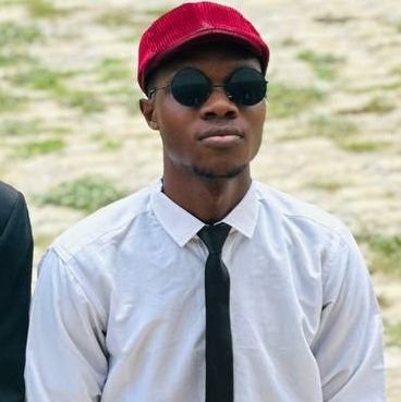 liftup__'s profile picture. Realtor | Urban planner l Architect l