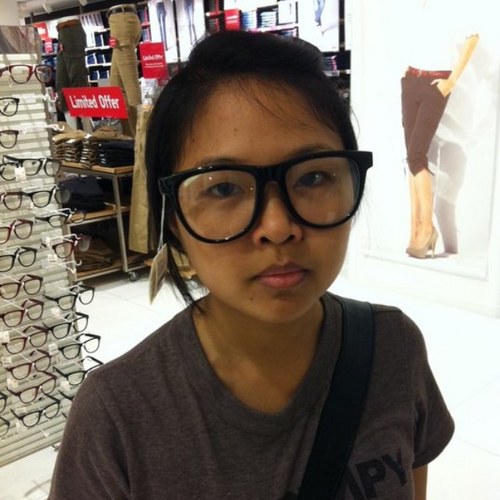 lkms10's profile picture. 