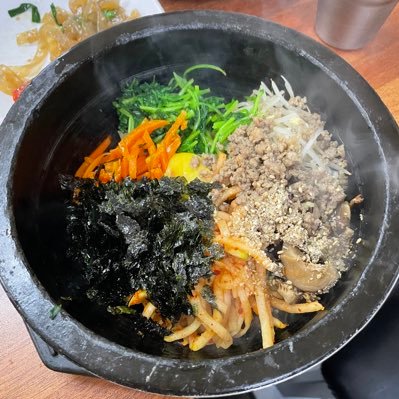 eknam920515's profile picture. 