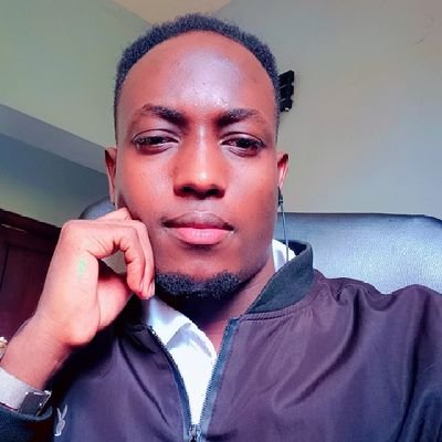 NgamizeC's profile picture. Multimedia Designer and Software Developer