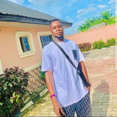 AladetimehinSa1's profile picture. I'm a gently guy... Am simply amazing to understand..🥰🥰