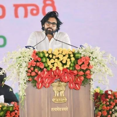 Vamsinathtweet's profile picture. “Jeena hain toh marna seekho, kadam kadam par ladna seekho”