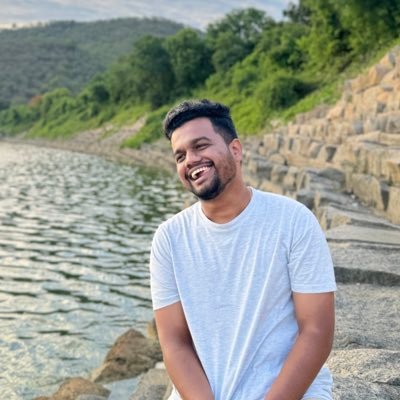 RoyalchinniK's profile picture. 