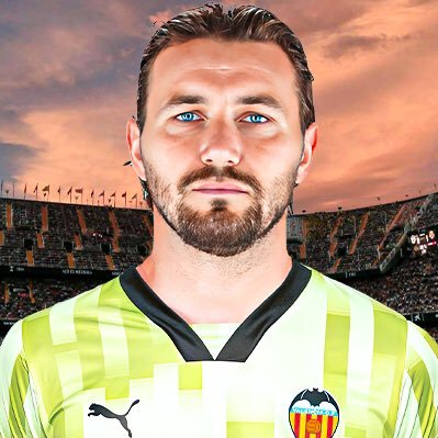 Official account of Stole Dimitrievski, @valenciacf and @ffmmkd footballer 🦇🇲🇰 @pumafootball / @uhlsportEs ⚽🧤 PR & Sponsor: @IAmSport_es