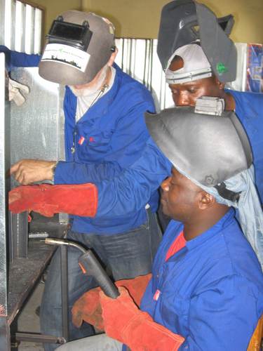 StichtingLeweza's profile picture. Helping unemployed youth of Townships SA to create a sustainable living, through offering technical skills development.