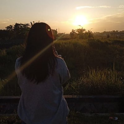 Taesen9's profile picture. be the sunshine☀️