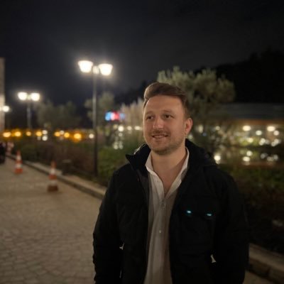 furkanapydnn's profile picture. İş bankası / İş Leasing Bilgi Teknolojileri Yönetmeni