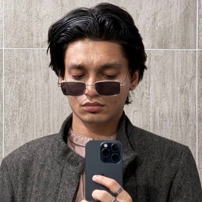 raad184's profile picture. 😠