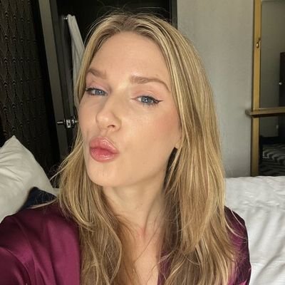 amandaryan019's profile picture. I love myself 💖