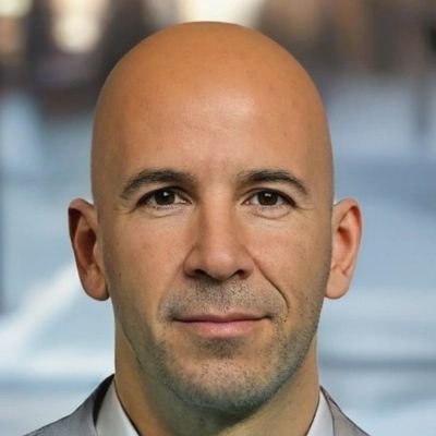 ManuIbz__'s profile picture. 🗞Periodista deportivo valenciano. 🐸🦇Experto en Levante UD y Valencia CF. 🏟⚽️Comentarios en vivo y análisis profundos.