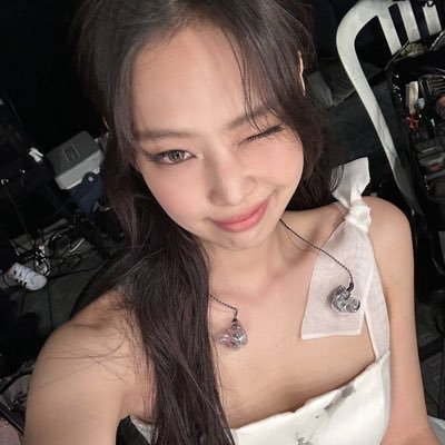 yap account... blackpink, riize, & byeon wooseok