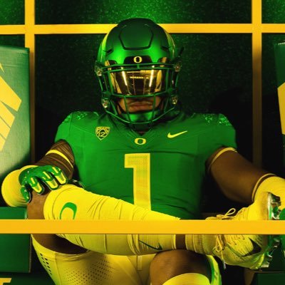 SSCCAREDD's profile picture. Just scrolling through Twitter.