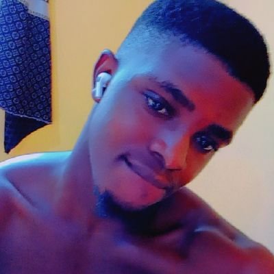 ChiboyIked22048's profile picture. life is too short be careful with the type of friend you keep 🪐🪐🪄🎩