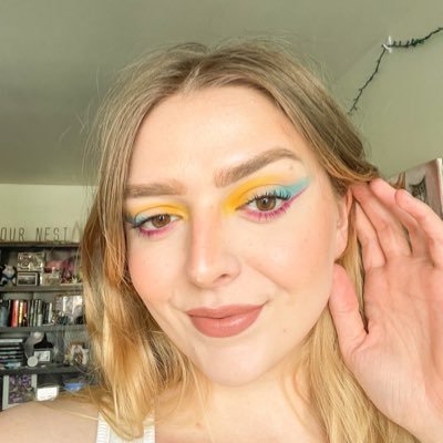 my pain fits in the palm of your freezing hand | # 1 twily stan | 26 | she/her | go birds 🦅💚