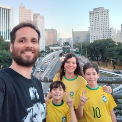A Web Design Company é referência em criação de sites profissionais, lojas virtuais e estratégias de marketing digital com IA. Anistia Já! 🇧🇷 🇧🇷 🙏🙏