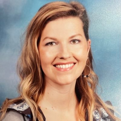 CSmithESL's profile picture. K-5 ML Teacher! 💚💛